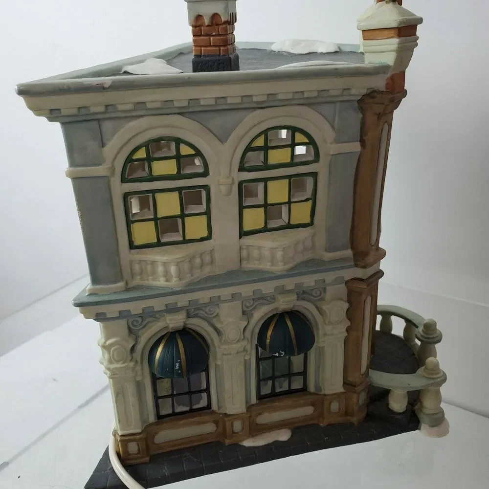 Hartland Valley Christmas Village‎ Carrington Dept Store Lighted